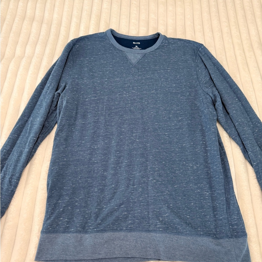 Men's Blue Sweater